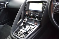 USED 2017 17 JAGUAR F-TYPE 3.0 V6 R-DYNAMIC 2d 336 BHP PAN ROOF / CARBON 20" ALLOYS