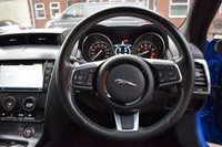 USED 2017 17 JAGUAR F-TYPE 3.0 V6 R-DYNAMIC 2d 336 BHP PAN ROOF / CARBON 20" ALLOYS