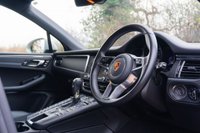 USED 2021 21 PORSCHE MACAN 2.0 PDK 5d 242 BHP 1 OWNER LOW MILES, BIG SPEC