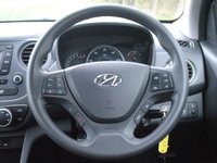USED 2017 17 HYUNDAI I10 1.0 SE 5d 65 BHP www.suffolkcarcentre.co.uk - Located at Ilketshall