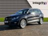 USED 2013 13 VOLKSWAGEN TIGUAN 2.0 SE TDI BLUEMOTION TECHNOLOGY 4MOTION 5d 138 BHP DAB RADIO - USB INTERFACE - FRONT AND REAR PARK ASSIST - BLUETOOTH HANDSFREE - DUAL ZONE CLIMATE CONTROL