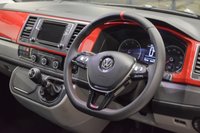 USED 2018 67 VOLKSWAGEN TRANSPORTER T6 T32 2.0 TDI 204PS HIGHLINE KOMBI SWB Huge Spec, No VAT