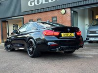 USED 2019 19 BMW M4 3.0L M4 COMPETITION 2d 444 BHP CARBON