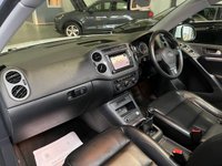 USED 2016 16 VOLKSWAGEN TIGUAN 2.0 TDI BlueMotion Tech Match Edition SUV 5dr Diesel Manual 4WD Euro 6 (s/s) (150 ps) PanRoof,Sat Nav,Heated Leather