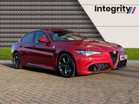 USED 2017 66 ALFA ROMEO GIULIA 2.9 V6 BITURBO QUADRIFOGLIO 4d 503 BHP 7" TFT DRIVER INFORMATION CLUSTER - BI XENON HEADLIGHTS - ALFA CONNECT 3D NAVIGATION - FRONT AND REAR PARKING SENSORS - DAB RADIO - 19" 5 HOLE ALLOY WHEELS DARK FINISH - BLIND SPOT MONITORING
