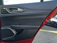 USED 2017 66 ALFA ROMEO GIULIA 2.9 V6 BITURBO QUADRIFOGLIO 4d 503 BHP 7" TFT DRIVER INFORMATION CLUSTER - BI XENON HEADLIGHTS - ALFA CONNECT 3D NAVIGATION - FRONT AND REAR PARKING SENSORS - DAB RADIO - 19" 5 HOLE ALLOY WHEELS DARK FINISH - BLIND SPOT MONITORING