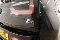 USED 2017 17 BMW I3 0.6 I3 RANGE EXTENDER 94AH 5d 168 BHP FANTASTIC SPEC WITH LOADS OF FACTORY EXTRAS, LOW MILES AND ONE OWNER FROM NEW