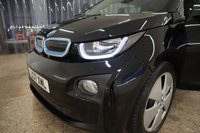 USED 2017 17 BMW I3 0.6 I3 RANGE EXTENDER 94AH 5d 168 BHP FANTASTIC SPEC WITH LOADS OF FACTORY EXTRAS, LOW MILES AND ONE OWNER FROM NEW