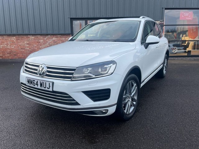 2014 64 Volkswagen Touareg 3.0 V6 SE TDI BLUEMOTION TECHNOLOGY 5d 259 BHP