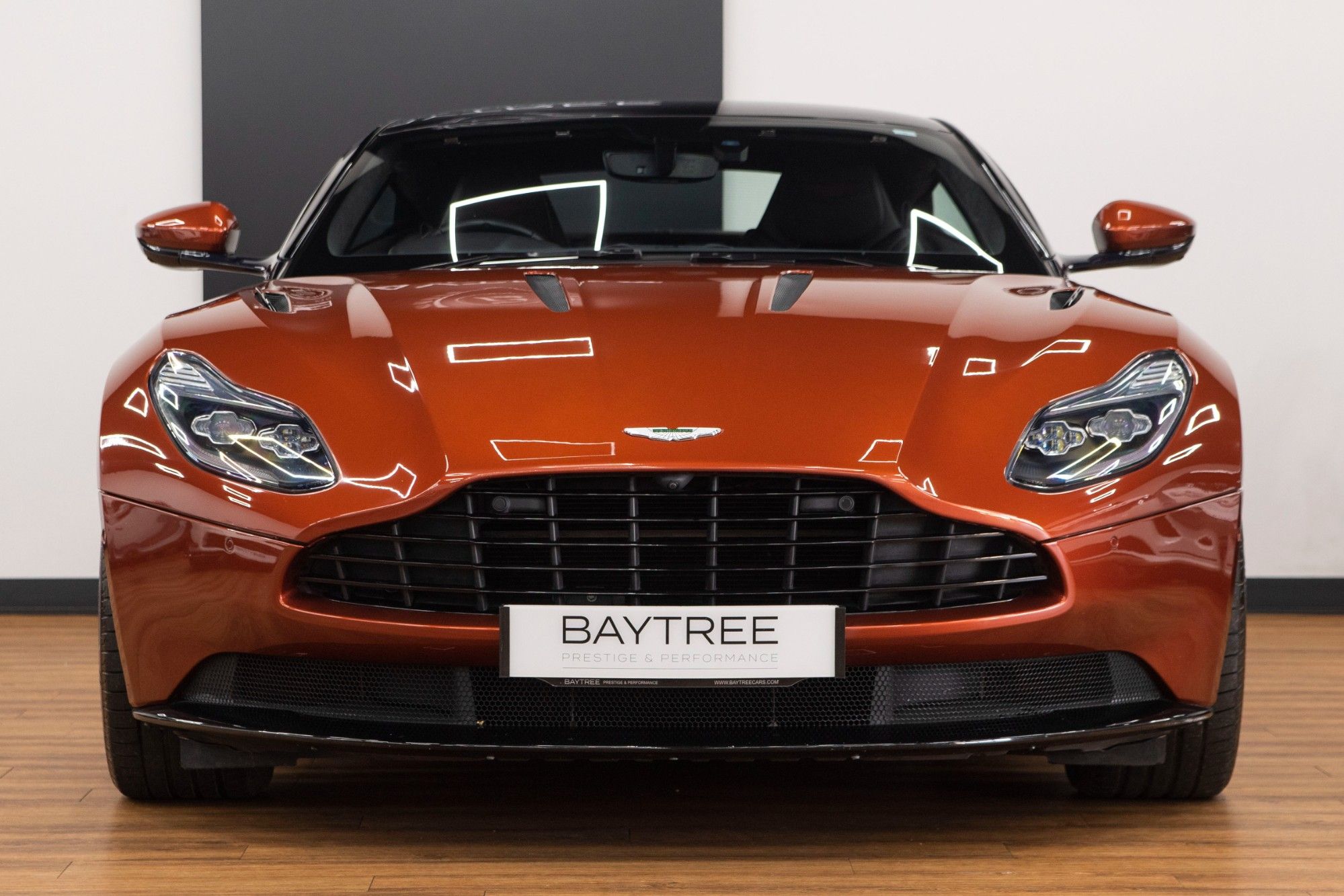 USED 2016 66 ASTON MARTIN DB11 5.2 V12 