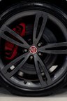 USED 2014 64 JAGUAR XJ 5.0 XJR 4d 542 BHP CARBON INTERIOR/FULL HISTORY