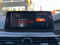 USED 2017 17 BMW 5 SERIES 2.0 520D SE TOURING 5d 188 BHP PROFESSIONAL NAVIGATION  - BLUETOOTH HANDSFREE - DAB RADIO - POWER TAILGATE - FRONT AND REAR SENSOR - HEATED FRONT SEATS - FINELINE WOOD TRIM