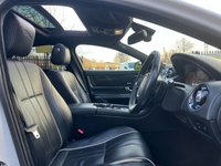 USED 2011 11 JAGUAR XJ 3.0 D V6 PORTFOLIO SWB 4d 275 BHP 