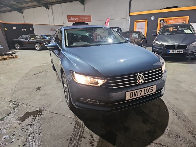 2017 17 Volkswagen Passat 2.0 SE BUSINESS TDI BLUEMOTION TECH DSG 4d 148 BHP