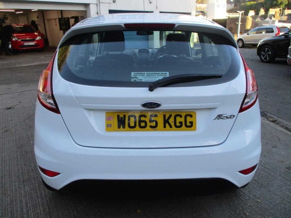 USED 2016 65 FORD FIESTA 1.2 ZETEC 3d 81 BHP FULL SERVICE HISTORY
