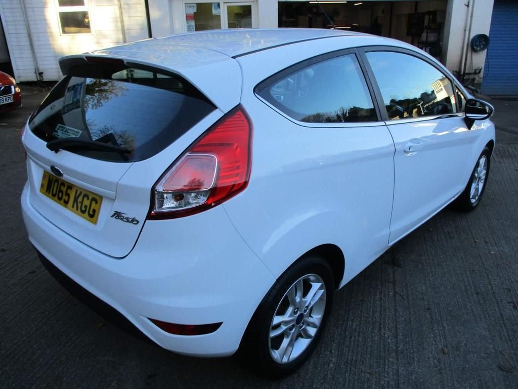 USED 2016 65 FORD FIESTA 1.2 ZETEC 3d 81 BHP FULL SERVICE HISTORY