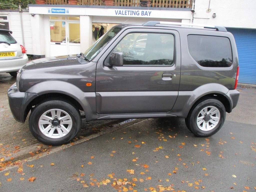 USED 2010 60 SUZUKI JIMNY 1.3 SZ4 3d 85 BHP 62000 MILES FULL SERV HISTORY