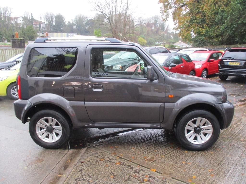 USED 2010 60 SUZUKI JIMNY 1.3 SZ4 3d 85 BHP 62000 MILES FULL SERV HISTORY