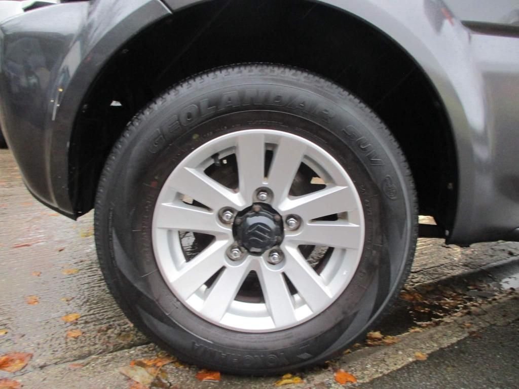 USED 2010 60 SUZUKI JIMNY 1.3 SZ4 3d 85 BHP 62000 MILES FULL SERV HISTORY