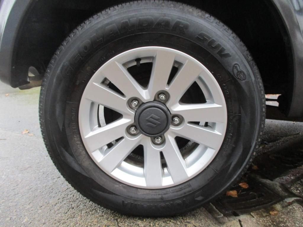 USED 2010 60 SUZUKI JIMNY 1.3 SZ4 3d 85 BHP 62000 MILES FULL SERV HISTORY