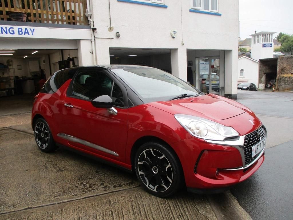 USED 2017 17 DS DS 3 1.2 PURETECH ELEGANCE S/S EAT6 3d 109 BHP RARE AUTOMATIC