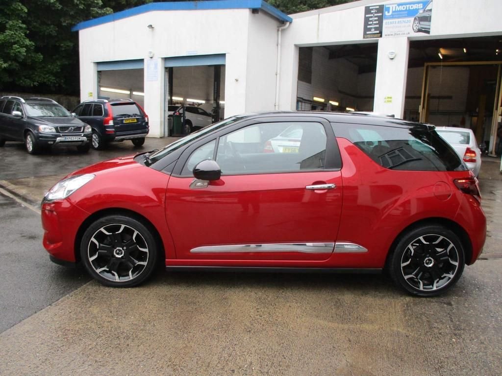 USED 2017 17 DS DS 3 1.2 PURETECH ELEGANCE S/S EAT6 3d 109 BHP RARE AUTOMATIC