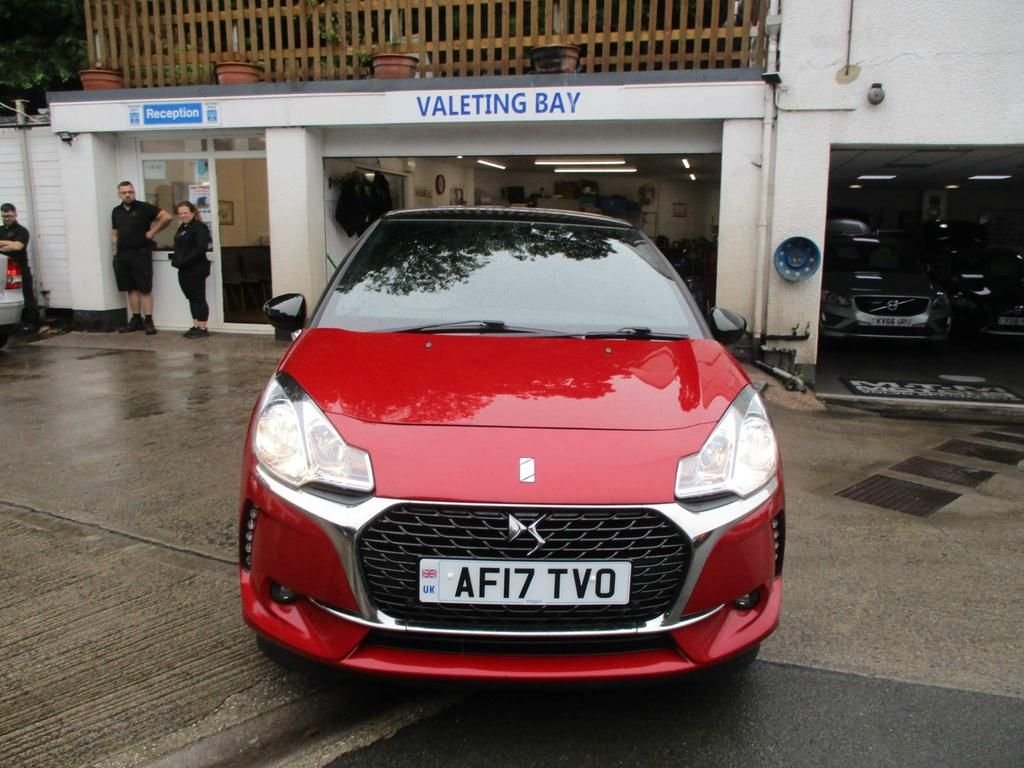 USED 2017 17 DS DS 3 1.2 PURETECH ELEGANCE S/S EAT6 3d 109 BHP RARE AUTOMATIC