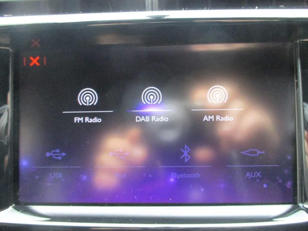 USED 2017 17 DS DS 3 1.2 PURETECH ELEGANCE S/S EAT6 3d 109 BHP RARE AUTOMATIC