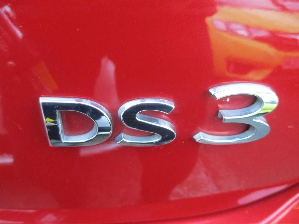 USED 2017 17 DS DS 3 1.2 PURETECH ELEGANCE S/S EAT6 3d 109 BHP RARE AUTOMATIC