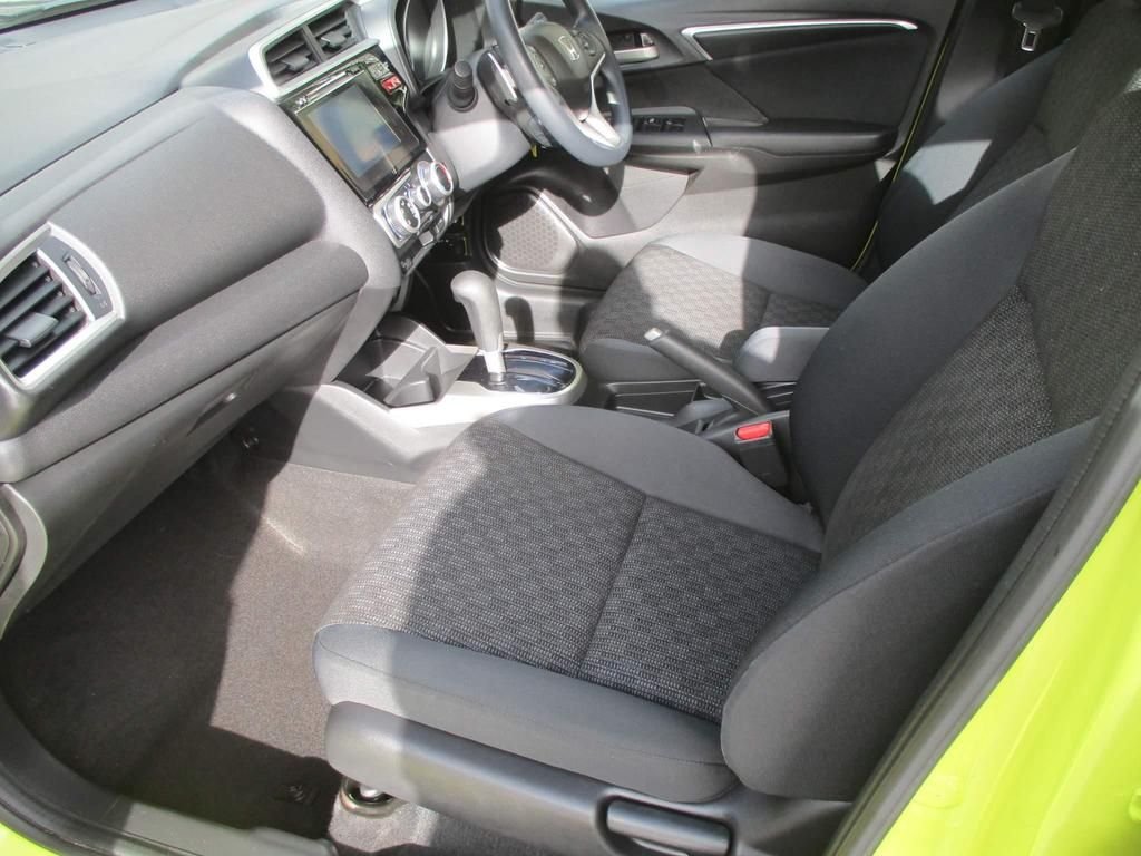 USED 2016 66 HONDA JAZZ 1.3 I-VTEC SE 5d 101 BHP 22000 MILES AUTOMATIC