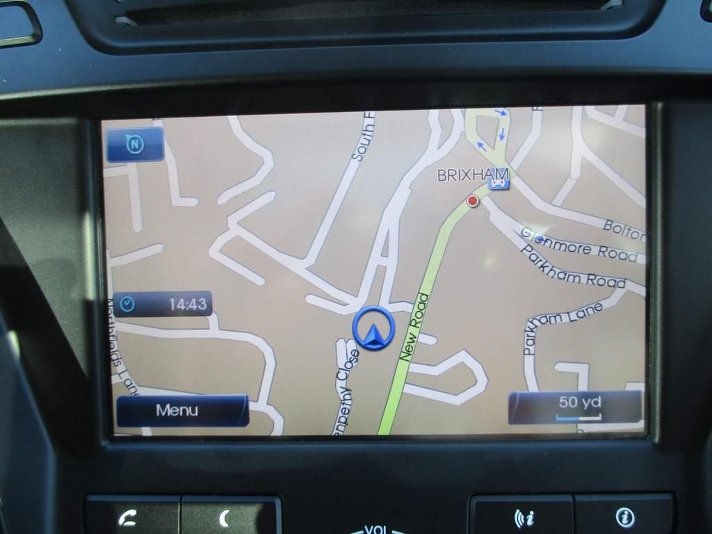 USED 2013 13 HYUNDAI SANTA FE 2.2 PREMIUM SE CRDI 5d 194 BHP PAN ROOF + SAT NAV