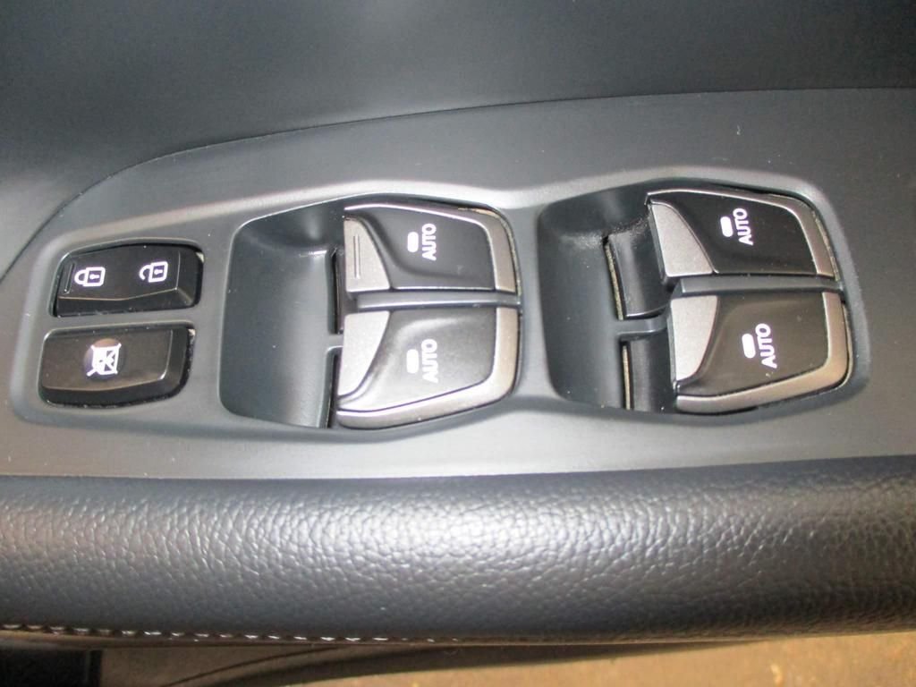 USED 2013 13 HYUNDAI SANTA FE 2.2 PREMIUM SE CRDI 5d 194 BHP PAN ROOF + SAT NAV