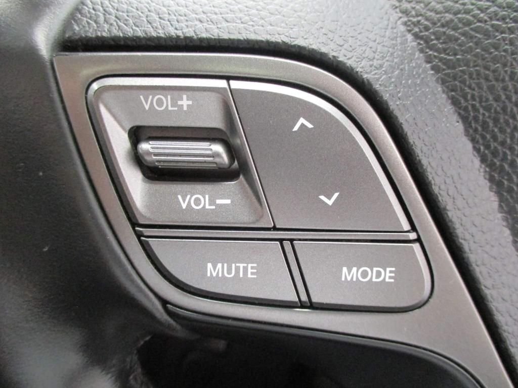 USED 2013 13 HYUNDAI SANTA FE 2.2 PREMIUM SE CRDI 5d 194 BHP PAN ROOF + SAT NAV
