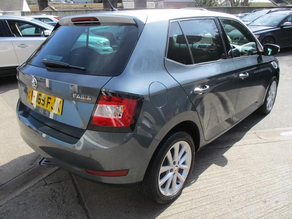 USED 2019 69 SKODA FABIA 1.0 COLOUR EDITION TSI 5d 94 BHP 29000 MILES DAB AUDIO