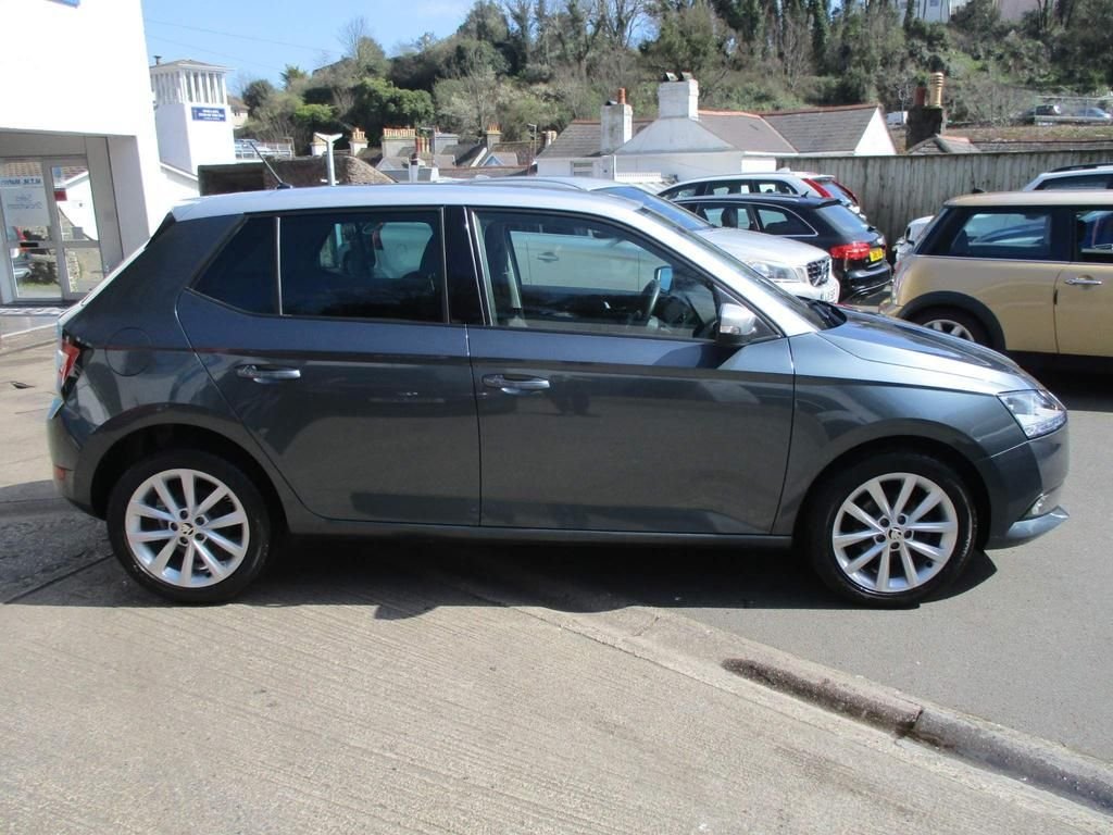 USED 2019 69 SKODA FABIA 1.0 COLOUR EDITION TSI 5d 94 BHP 29000 MILES DAB AUDIO