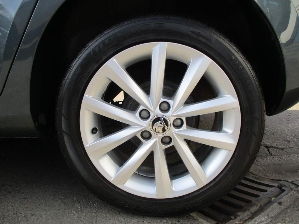 USED 2019 69 SKODA FABIA 1.0 COLOUR EDITION TSI 5d 94 BHP 29000 MILES DAB AUDIO