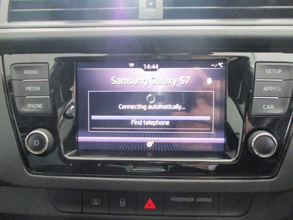 USED 2019 69 SKODA FABIA 1.0 COLOUR EDITION TSI 5d 94 BHP 29000 MILES DAB AUDIO