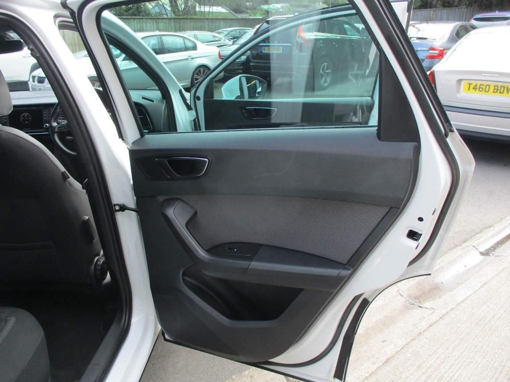 USED 2019 68 SEAT ATECA 1.6 TDI XCELLENCE 5d 114 BHP FULL SERV HISTORY NEW CAMBELT