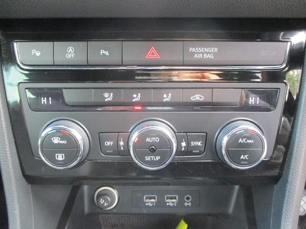 USED 2019 68 SEAT ATECA 1.6 TDI XCELLENCE 5d 114 BHP FULL SERV HISTORY NEW CAMBELT