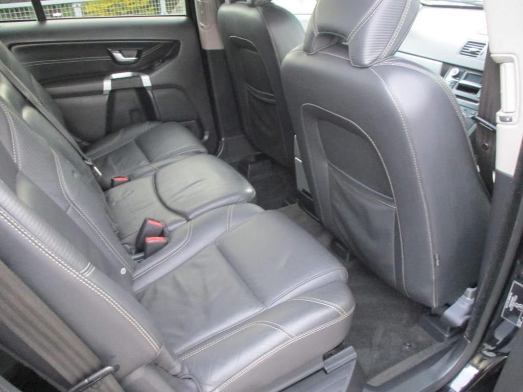USED 2014 14 VOLVO XC90 2.4 D5 R-DESIGN NAV AWD 5d 200 BHP 61000 MILES R DESIGN