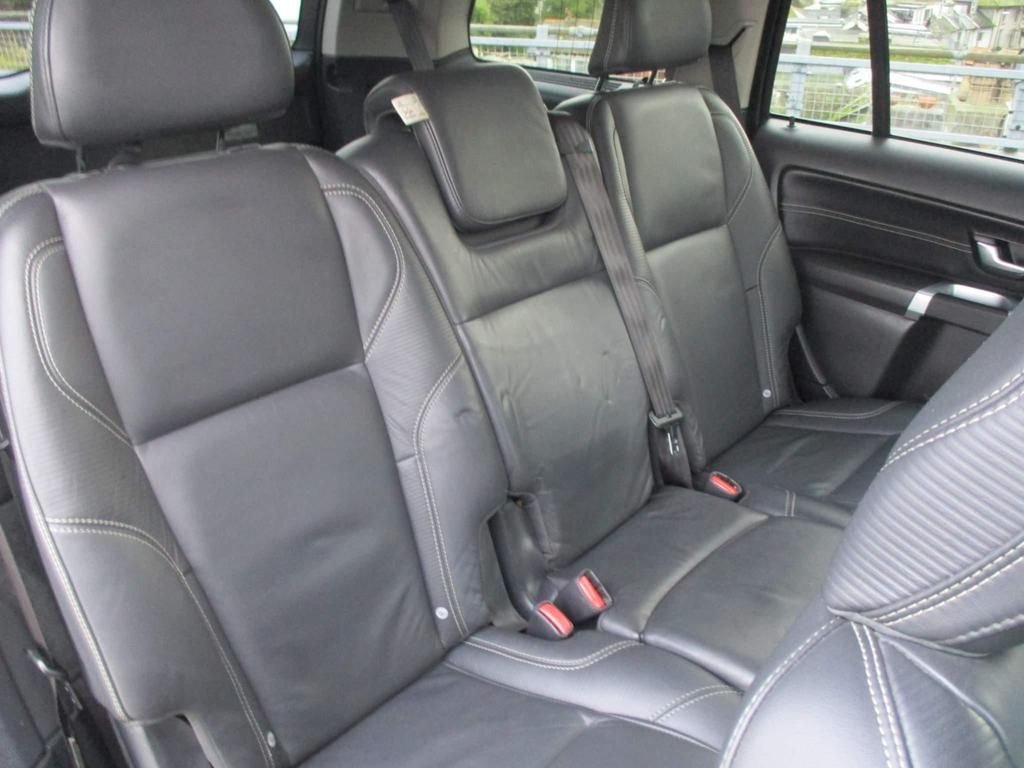 USED 2014 14 VOLVO XC90 2.4 D5 R-DESIGN NAV AWD 5d 200 BHP 61000 MILES R DESIGN