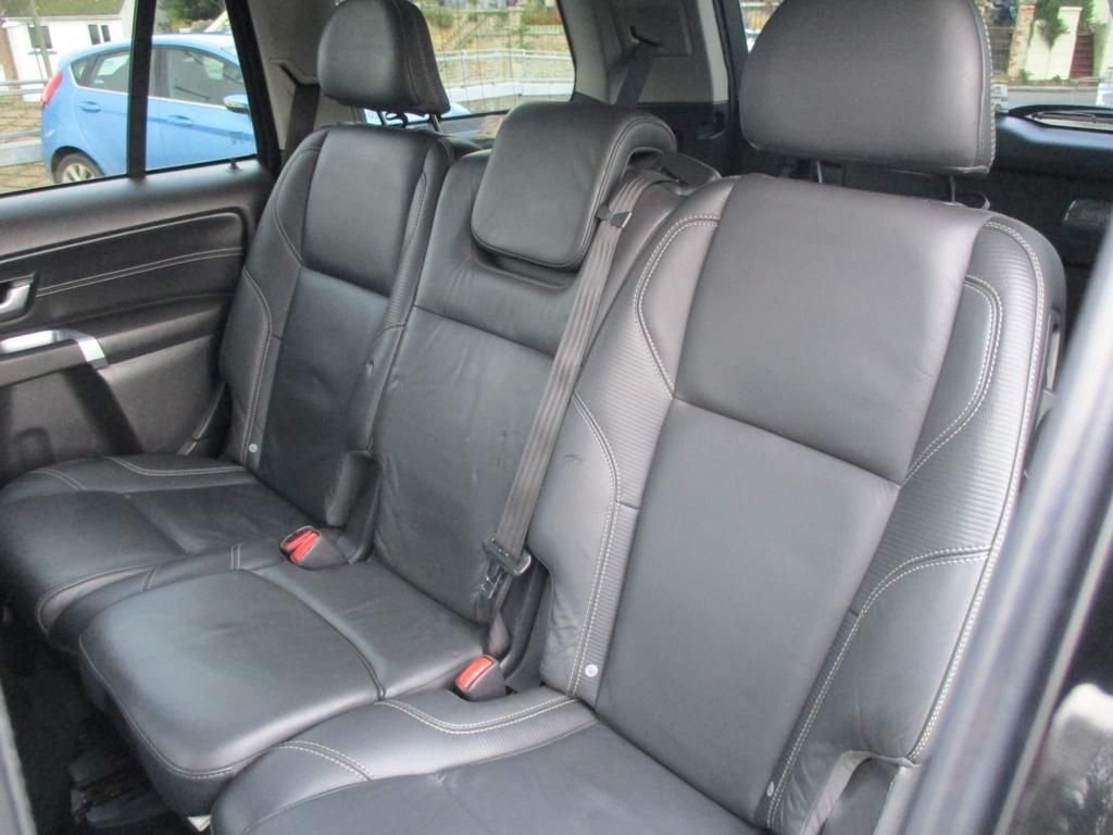 USED 2014 14 VOLVO XC90 2.4 D5 R-DESIGN NAV AWD 5d 200 BHP 61000 MILES R DESIGN
