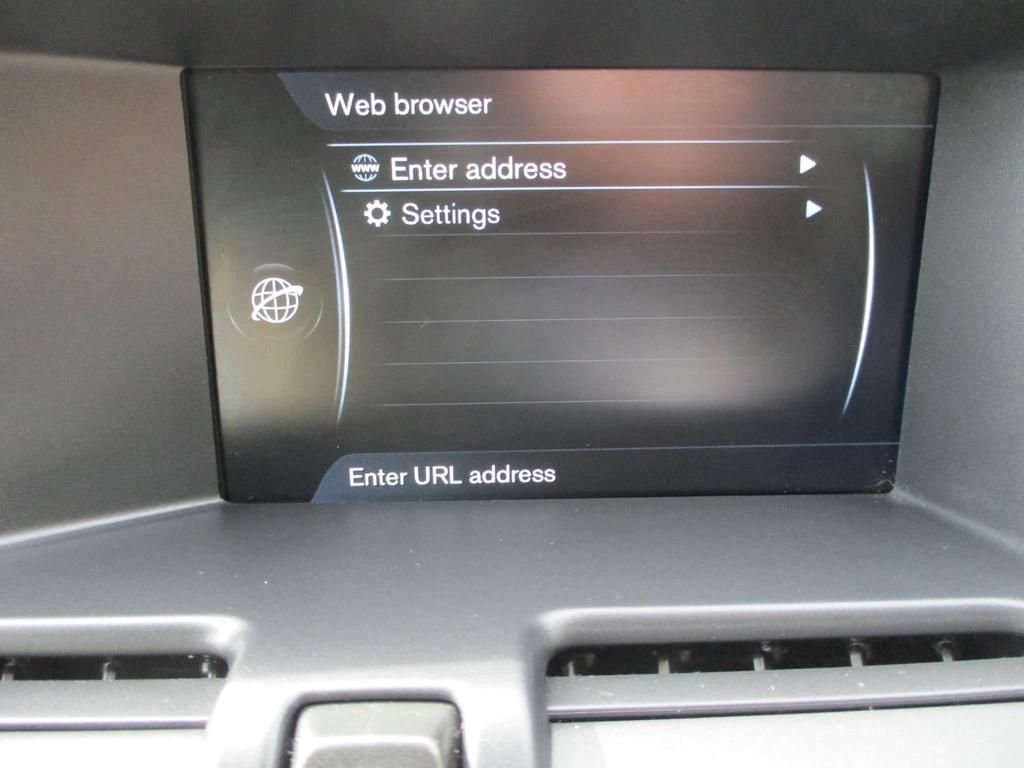 USED 2016 66 VOLVO XC60 2.4 D5 SE LUX NAV AWD 5d 217 BHP DRIVERS SUPPORT PACK