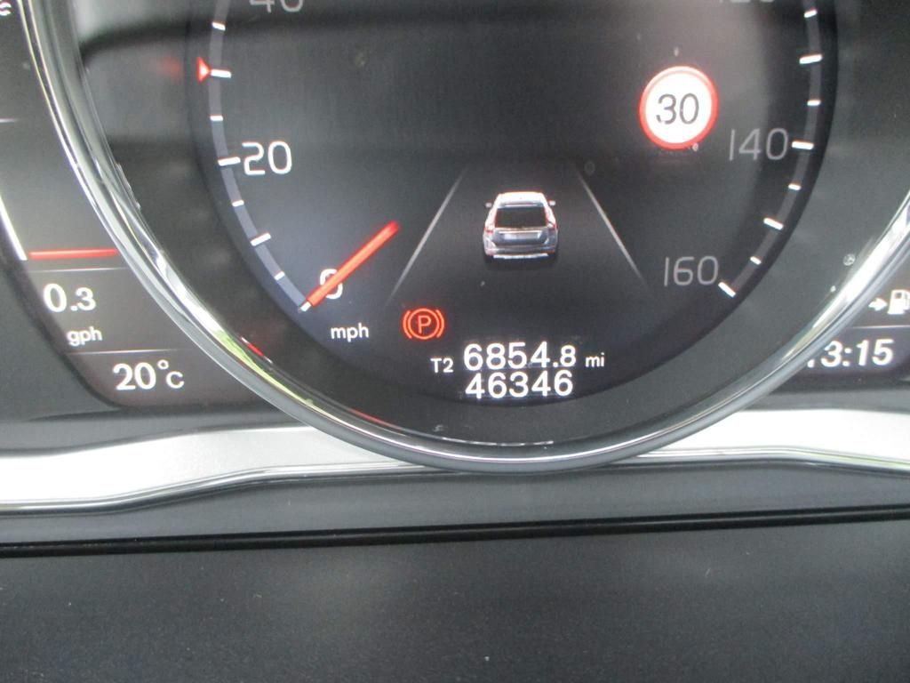 USED 2016 66 VOLVO XC60 2.4 D5 SE LUX NAV AWD 5d 217 BHP DRIVERS SUPPORT PACK