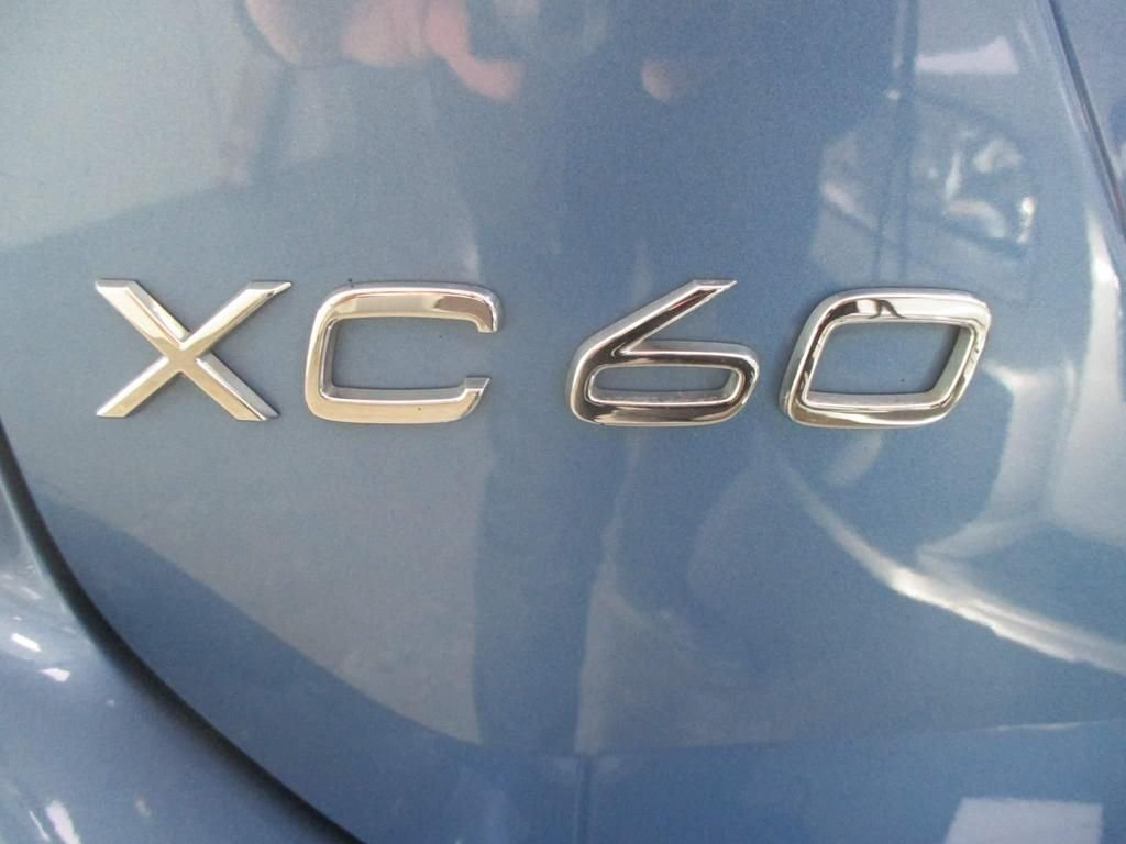 USED 2016 66 VOLVO XC60 2.4 D5 SE LUX NAV AWD 5d 217 BHP DRIVERS SUPPORT PACK
