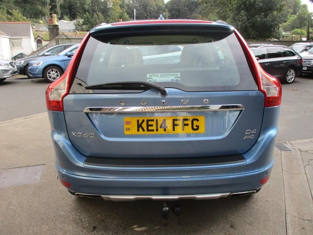 USED 2014 14 VOLVO XC60 2.4 D4 SE LUX NAV AWD 5d 178 BHP WINTER + FAMILY PACK