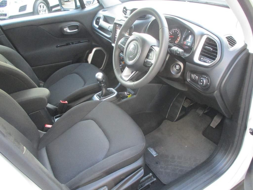 USED 2019 68 JEEP RENEGADE 1.0 LONGITUDE 5d 118 BHP 36500 MILES WITH FULL HISTORY