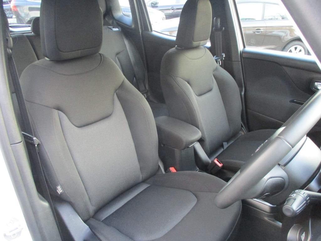 USED 2019 68 JEEP RENEGADE 1.0 LONGITUDE 5d 118 BHP 36500 MILES WITH FULL HISTORY