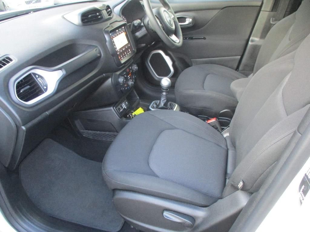 USED 2019 68 JEEP RENEGADE 1.0 LONGITUDE 5d 118 BHP 36500 MILES WITH FULL HISTORY
