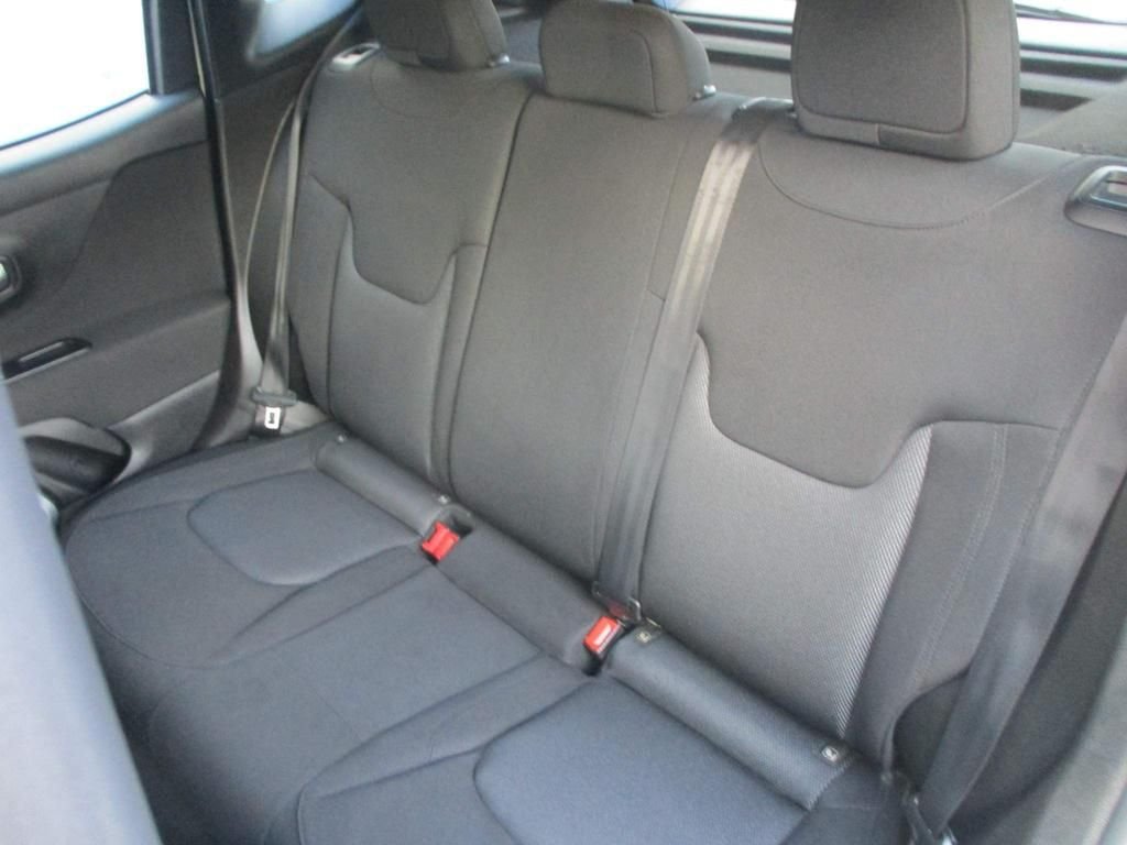 USED 2019 68 JEEP RENEGADE 1.0 LONGITUDE 5d 118 BHP 36500 MILES WITH FULL HISTORY